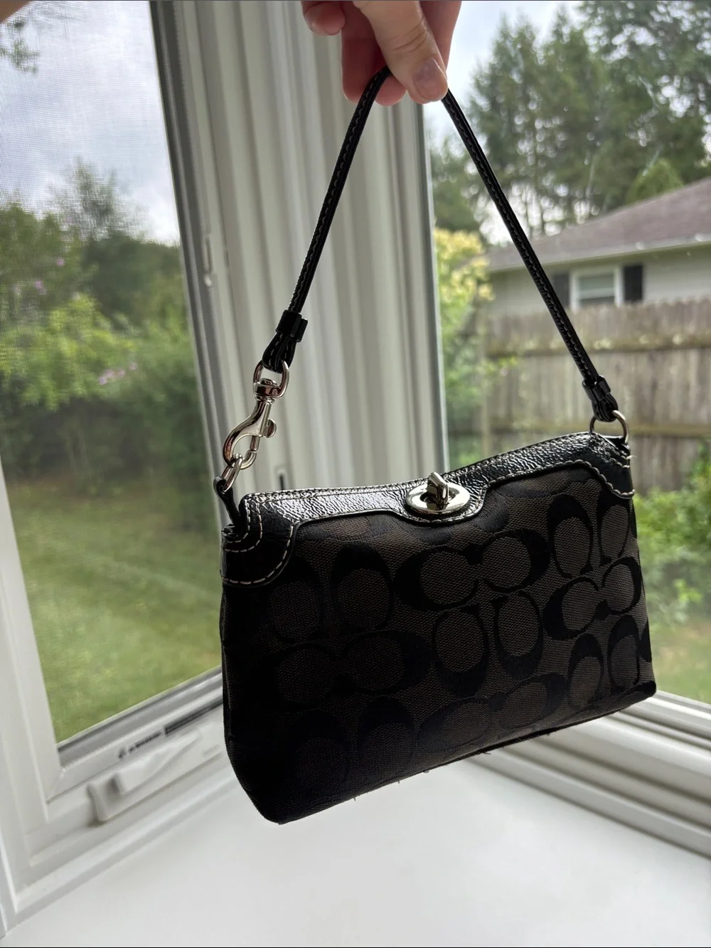 Coach vintage Y2K Blue Coach Mini Bag/ Turnlock Wristlet